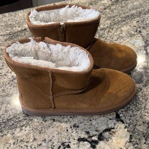 Koolaburra Brown Kids Boots